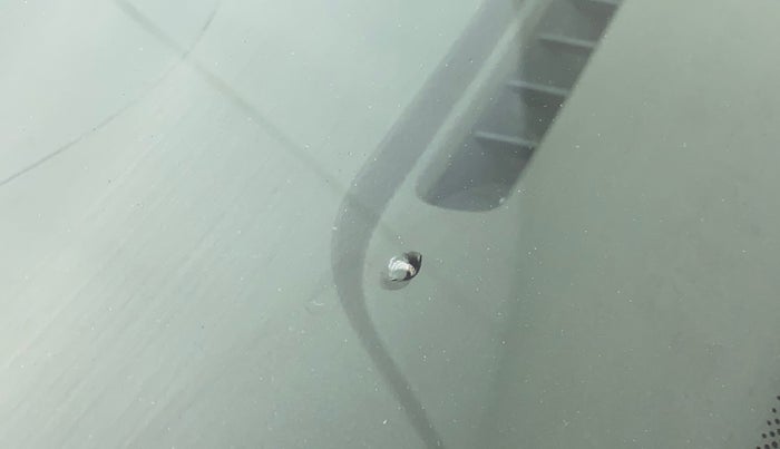 2011 Hyundai i10 SPORTZ 1.2, Petrol, Manual, 59,518 km, Front windshield - Minor spot on windshield