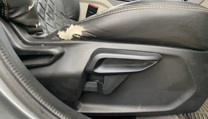 2020 Tata NEXON XZA PLUS PETROL, Petrol, Automatic, 32,438 km, Driver Side Adjustment Panel