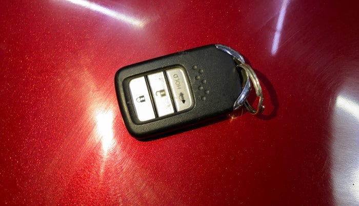 2018 Honda Amaze 1.2L I-VTEC V, Petrol, Manual, 24,633 km, Key Close Up