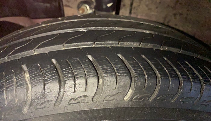 2018 Honda Amaze 1.2L I-VTEC V, Petrol, Manual, 24,633 km, Left Front Tyre Tread