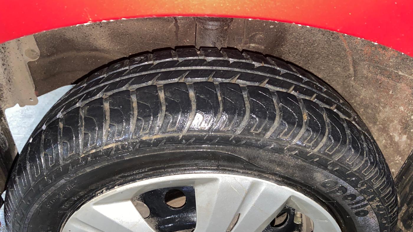 2016 Maruti Wagon R 1.0 VXI, Petrol, Manual, 9,308 km, Left Front Tyre Tread