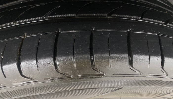 2023 Volkswagen TAIGUN GT PLUS 1.5 TSI DSG, Petrol, Automatic, 78,954 km, Left Rear Tyre Tread