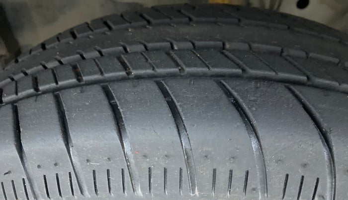2022 Honda Amaze 1.2L I-VTEC S, Petrol, Manual, 11,081 km, Left Front Tyre Tread