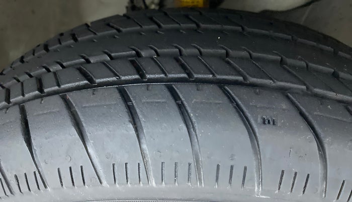 2022 Honda Amaze 1.2L I-VTEC S, Petrol, Manual, 11,081 km, Right Front Tyre Tread