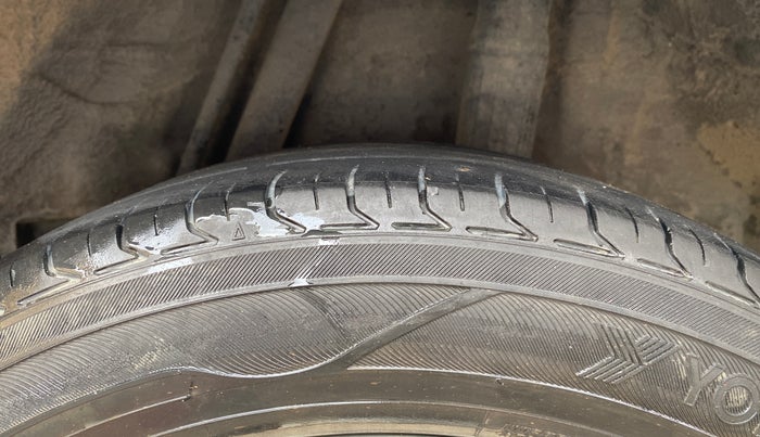 2018 Honda WR-V 1.5L I-DTEC S MT, Diesel, Manual, 1,20,044 km, Left Rear Tyre Tread