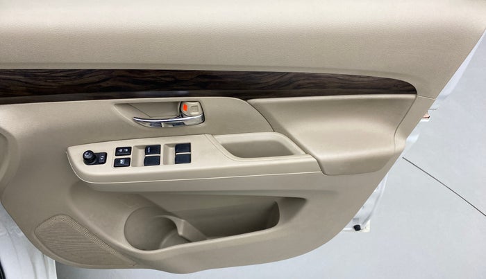 2020 Maruti Ertiga ZXI Plus SHVS, Petrol, Manual, 53,558 km, Driver Side Door Panels Control