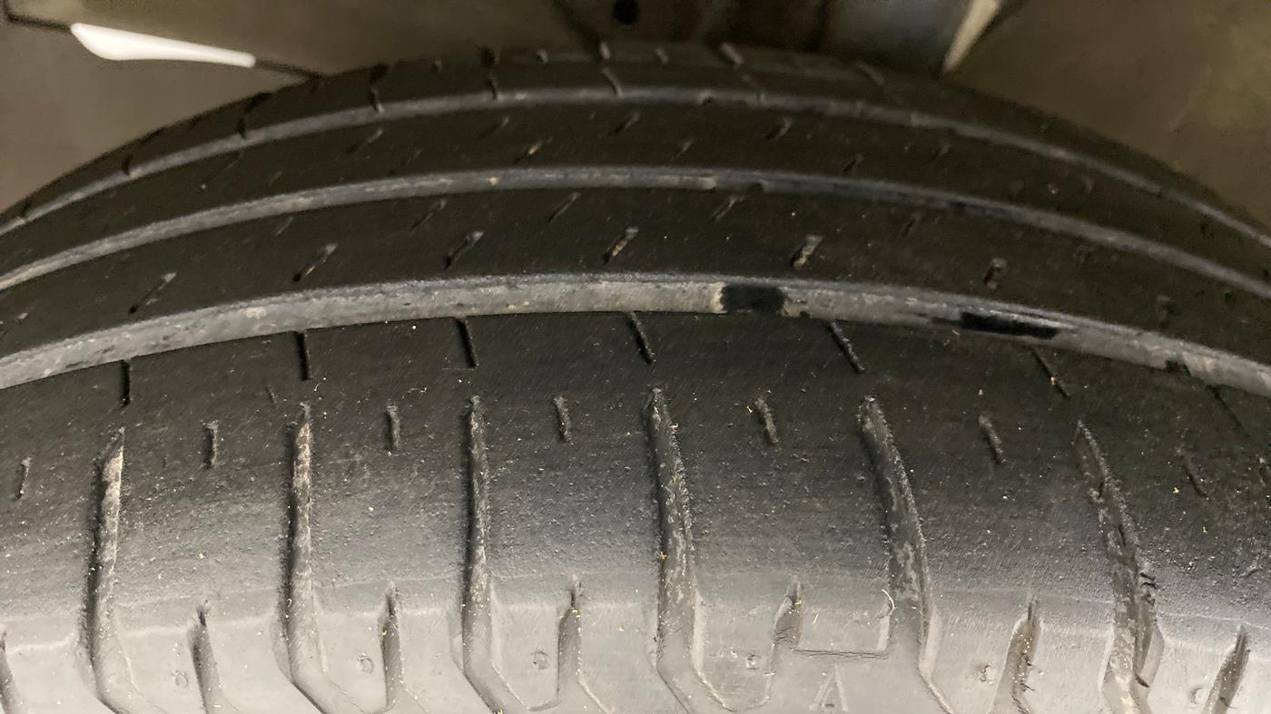 2020 Maruti Ertiga ZXI Plus SHVS, Petrol, Manual, 53,558 km, Left Front Tyre Tread