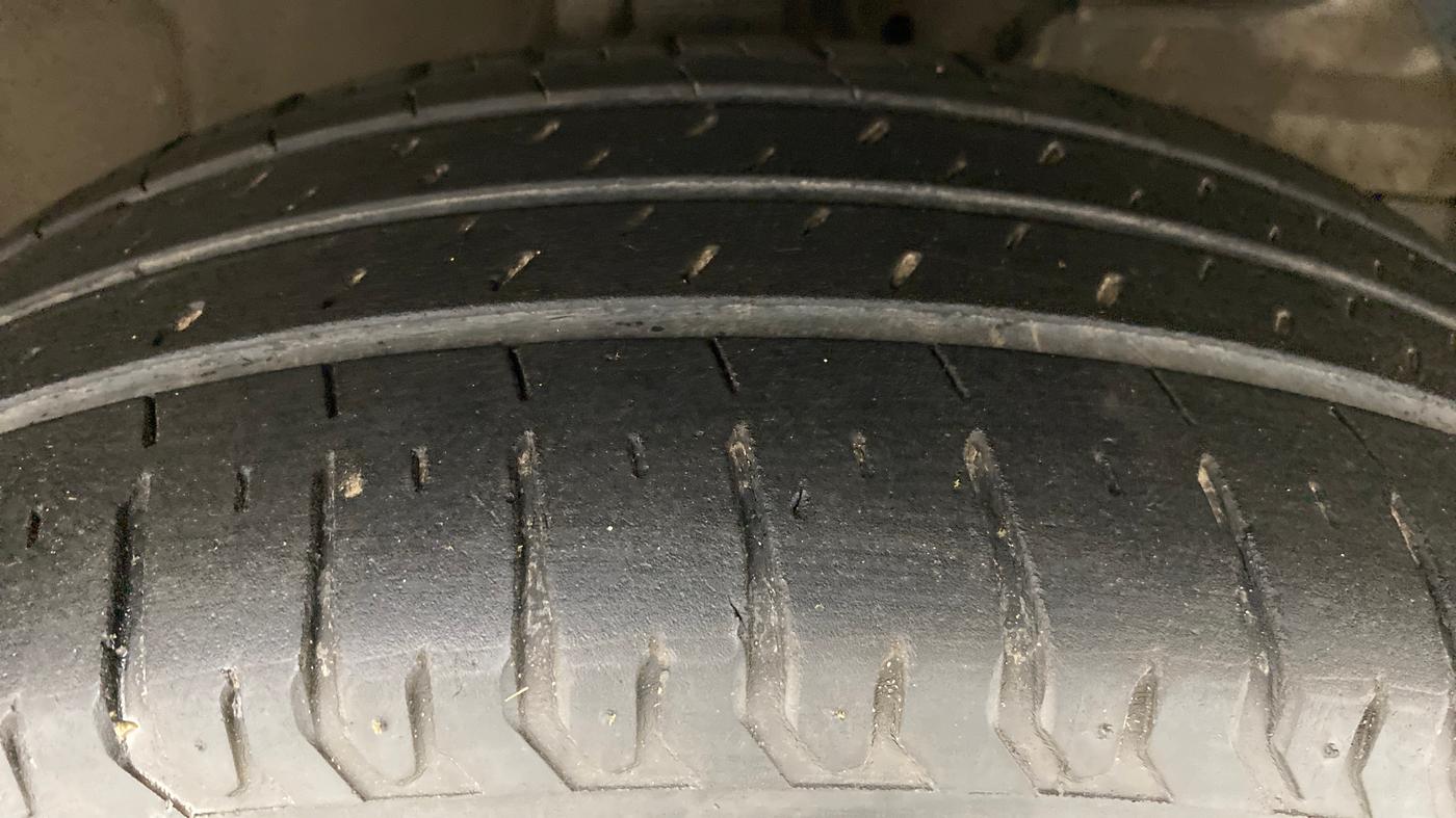 2020 Maruti Ertiga ZXI Plus SHVS, Petrol, Manual, 53,558 km, Right Front Tyre Tread