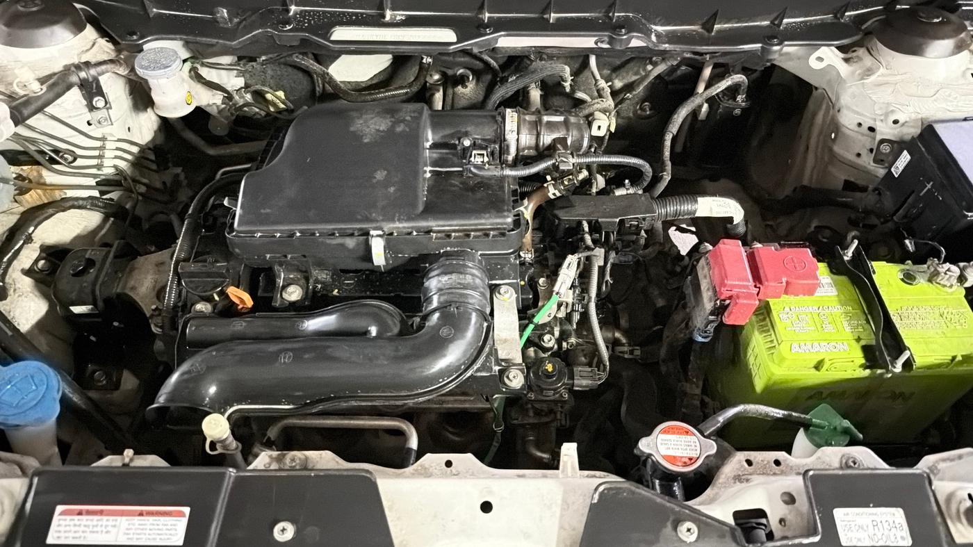 2023 Maruti BREZZA VXI AT SMART HYBRID, Petrol, Automatic, 56,120 km, Engine View