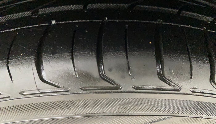 2015 Tata Zest XMS PETROL, Petrol, Manual, 63,165 km, Left Front Tyre Tread