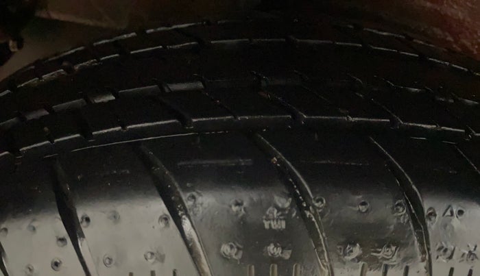 2018 Maruti Celerio ZXI, Petrol, Manual, 31,758 km, Right Rear Tyre Tread