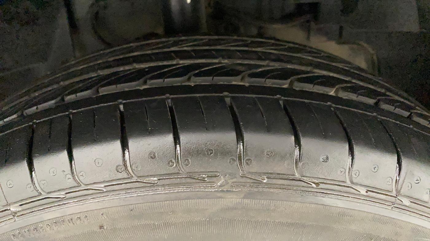 2022 Tata NEXON XM PETROL, Petrol, Manual, 31,286 km, Right Front Tyre Tread