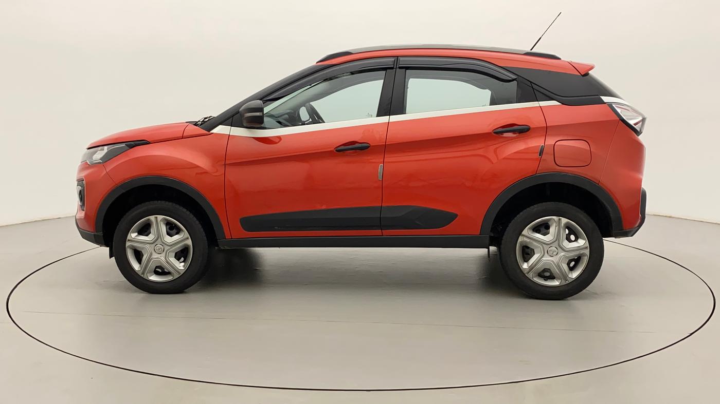 2022 Tata NEXON XM PETROL, Petrol, Manual, 31,286 km, Left Side