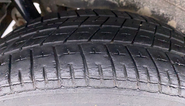 2014 Maruti Wagon R 1.0 VXI, Petrol, Manual, 20,306 km, Right Rear Tyre Tread