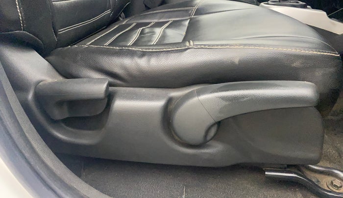 2017 Honda WR-V 1.2L I-VTEC VX MT, Petrol, Manual, 72,856 km, Driver Side Adjustment Panel