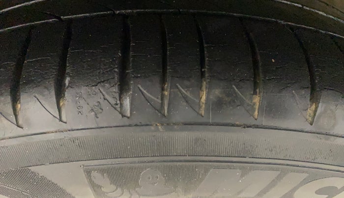 2017 Honda WR-V 1.2L I-VTEC VX MT, Petrol, Manual, 72,856 km, Right Rear Tyre Tread