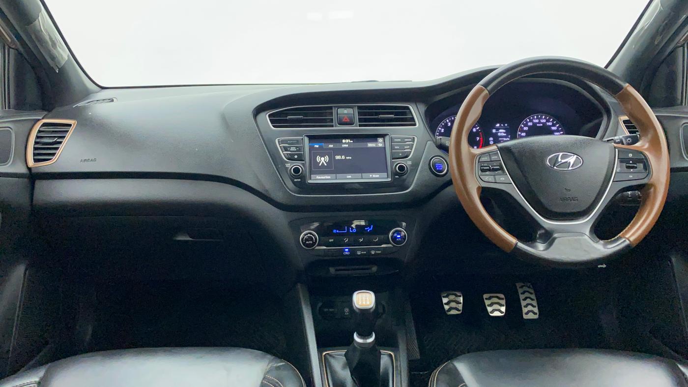 2019 Hyundai i20 Active 1.2 SX, Petrol, Manual, 21,392 km, Dashboard