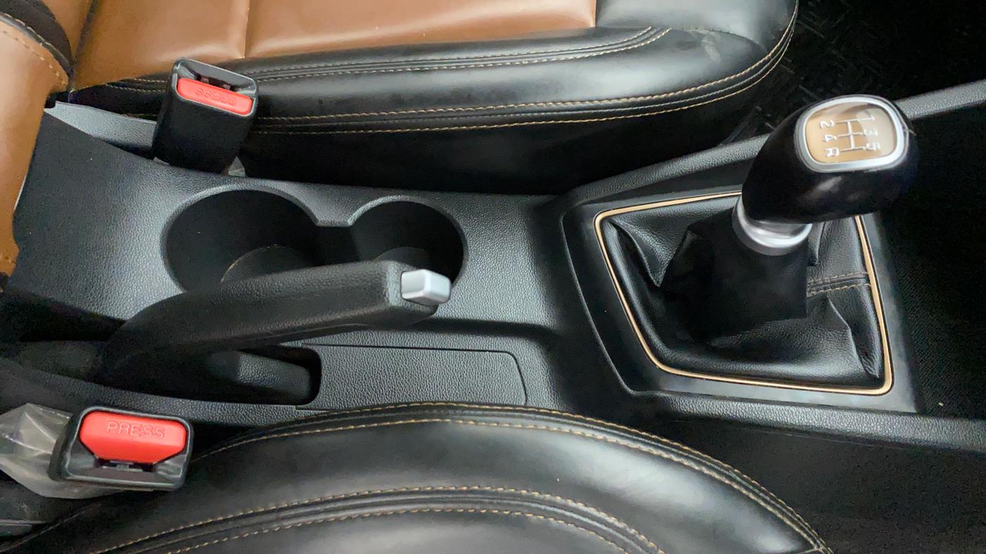 2019 Hyundai i20 Active 1.2 SX, Petrol, Manual, 21,392 km, Gear Lever