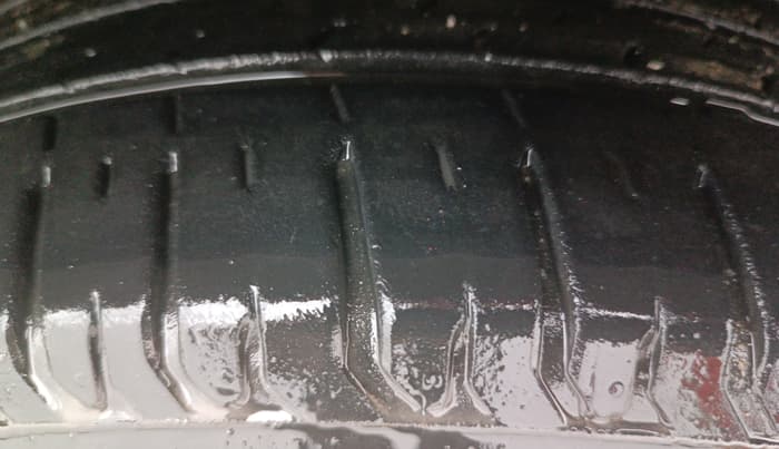 2019 Volkswagen Polo TRENDLINE 1.0L, Petrol, Manual, 54,266 km, Right Front Tyre Tread