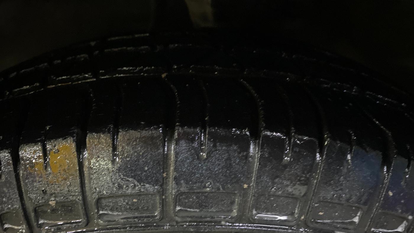 2013 Hyundai i10 ERA 1.1, Petrol, Manual, 63,826 km, Left Front Tyre Tread