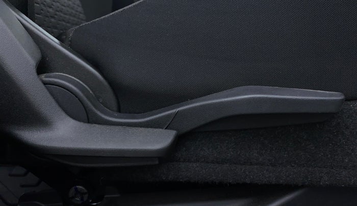 2024 Maruti Swift ZXi Plus AMT, Petrol, Automatic, 5,293 km, Driver Side Adjustment Panel