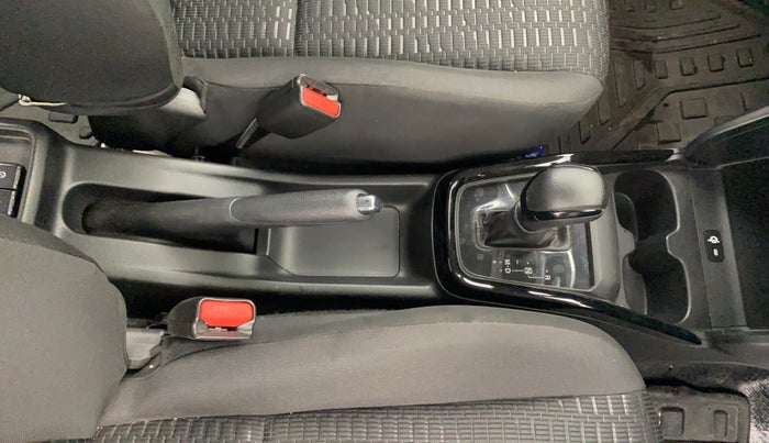 2024 Maruti Swift ZXi Plus AMT, Petrol, Automatic, 5,293 km, Gear Lever