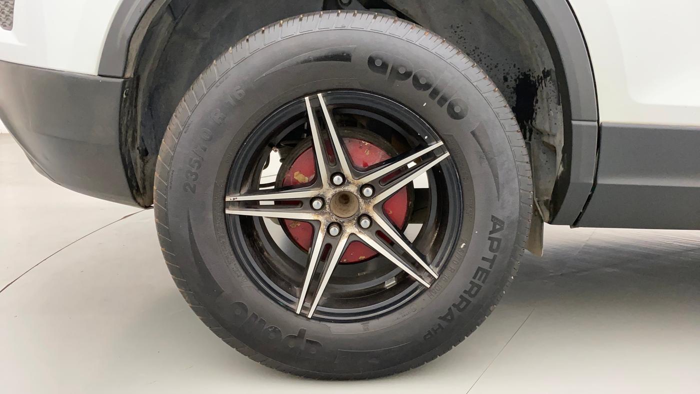 2021 Tata Harrier XM 2.0L KRYOTEC, Diesel, Manual, 47,064 km, Right Rear Wheel