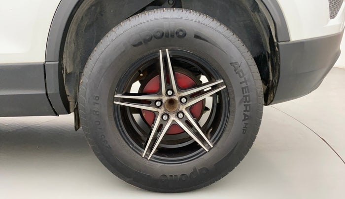 2021 Tata Harrier XM 2.0L KRYOTEC, Diesel, Manual, 47,064 km, Left Rear Wheel