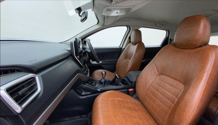 2021 Tata Harrier XM 2.0L KRYOTEC, Diesel, Manual, 47,064 km, Right Side Front Door Cabin