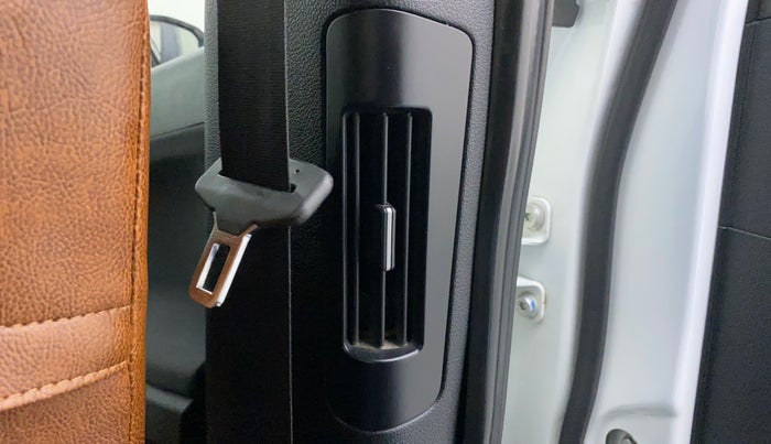 2021 Tata Harrier XM 2.0L KRYOTEC, Diesel, Manual, 47,064 km, Rear AC Vents