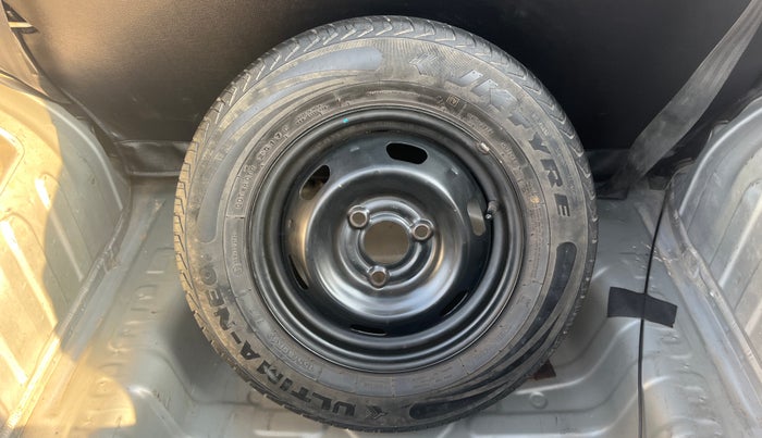 2017 Renault Kwid RXL, Petrol, Manual, 66,012 km, Spare Tyre