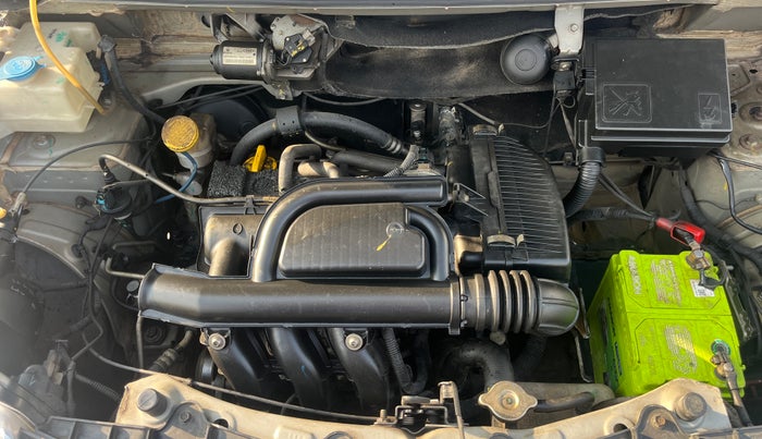 2017 Renault Kwid RXL, Petrol, Manual, 66,012 km, Engine View