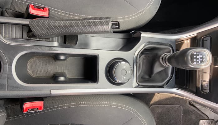 2021 Tata NEXON XM DIESEL, Diesel, Manual, 26,466 km, Gear Lever