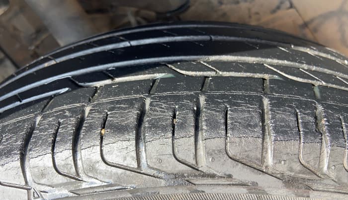 2021 Tata NEXON XM DIESEL, Diesel, Manual, 26,466 km, Right Front Tyre Tread