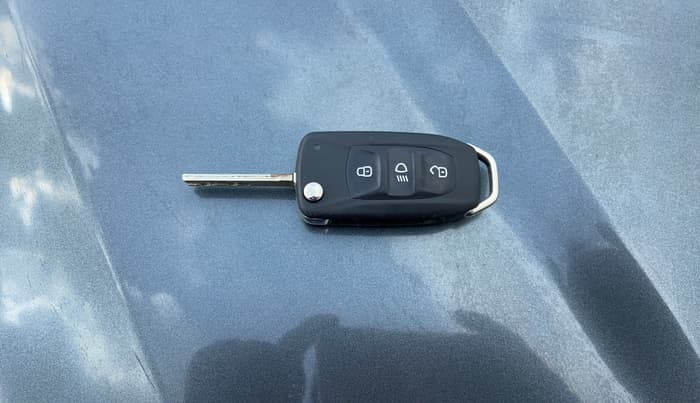 2021 Tata NEXON XM DIESEL, Diesel, Manual, 26,466 km, Key Close Up