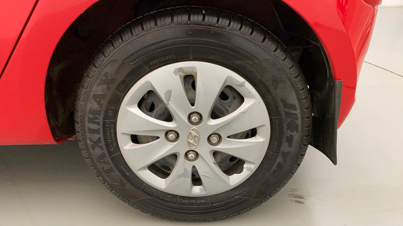 2013 Hyundai i10 SPORTZ 1.2 AT, Petrol, Automatic, 45,932 km, Left Rear Wheel
