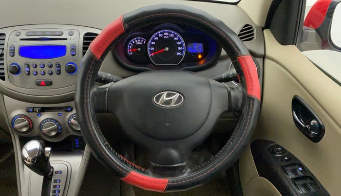 2013 Hyundai i10 SPORTZ 1.2 AT, Petrol, Automatic, 45,932 km, Steering Wheel Close Up