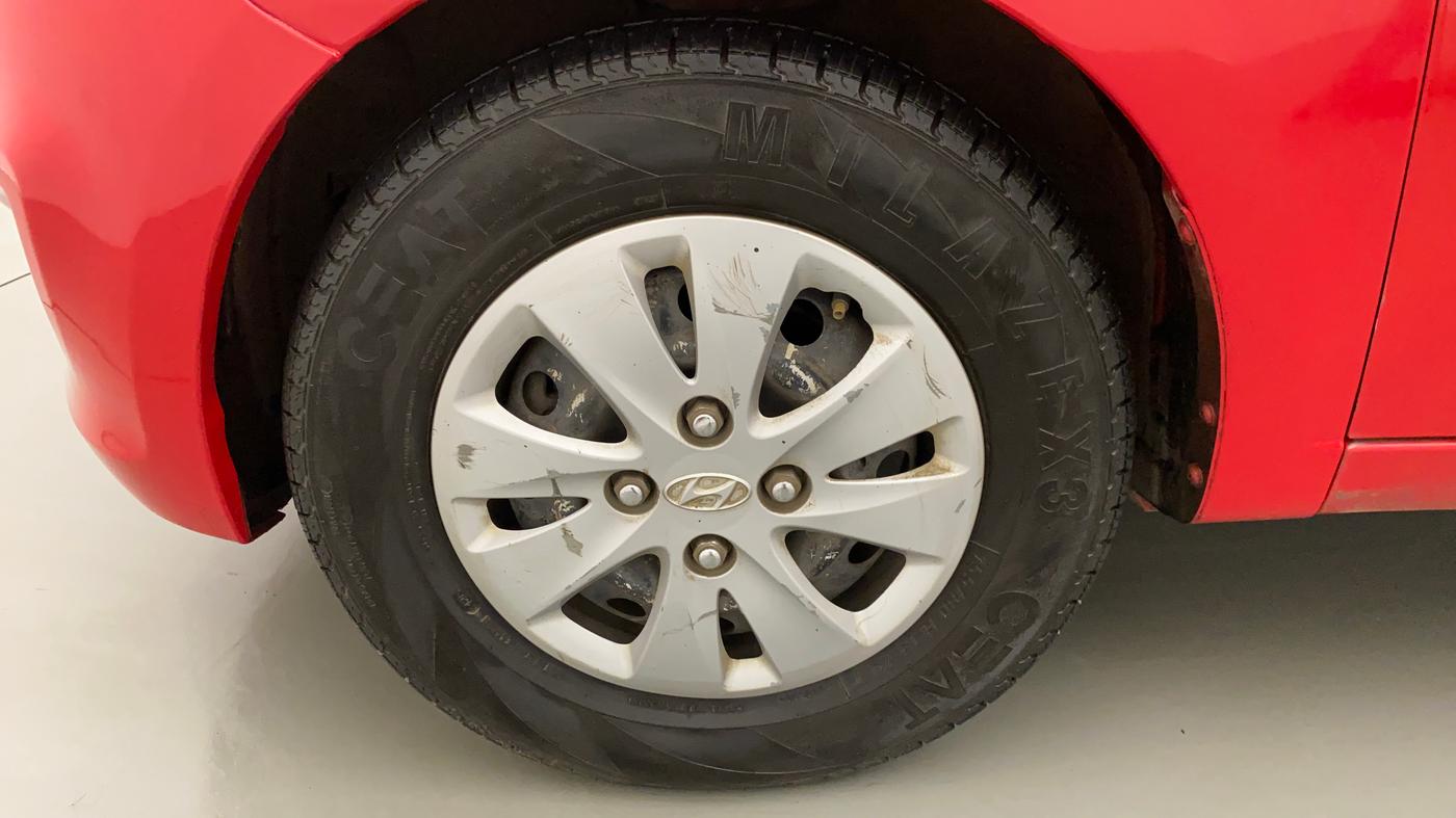 2013 Hyundai i10 SPORTZ 1.2 AT, Petrol, Automatic, 45,932 km, Left Front Wheel