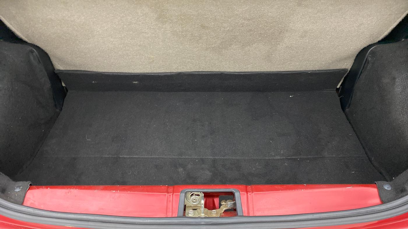 2016 Toyota Etios Liva V  LIMITED, Petrol, Manual, 39,921 km, Boot Inside