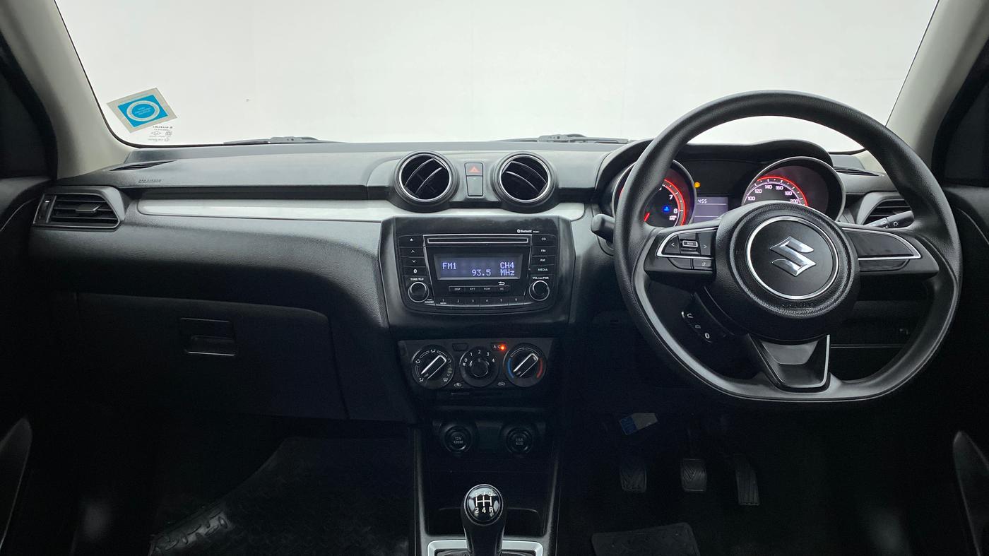 2019 Maruti Swift VXI, Petrol, Manual, 1,998 km, Dashboard