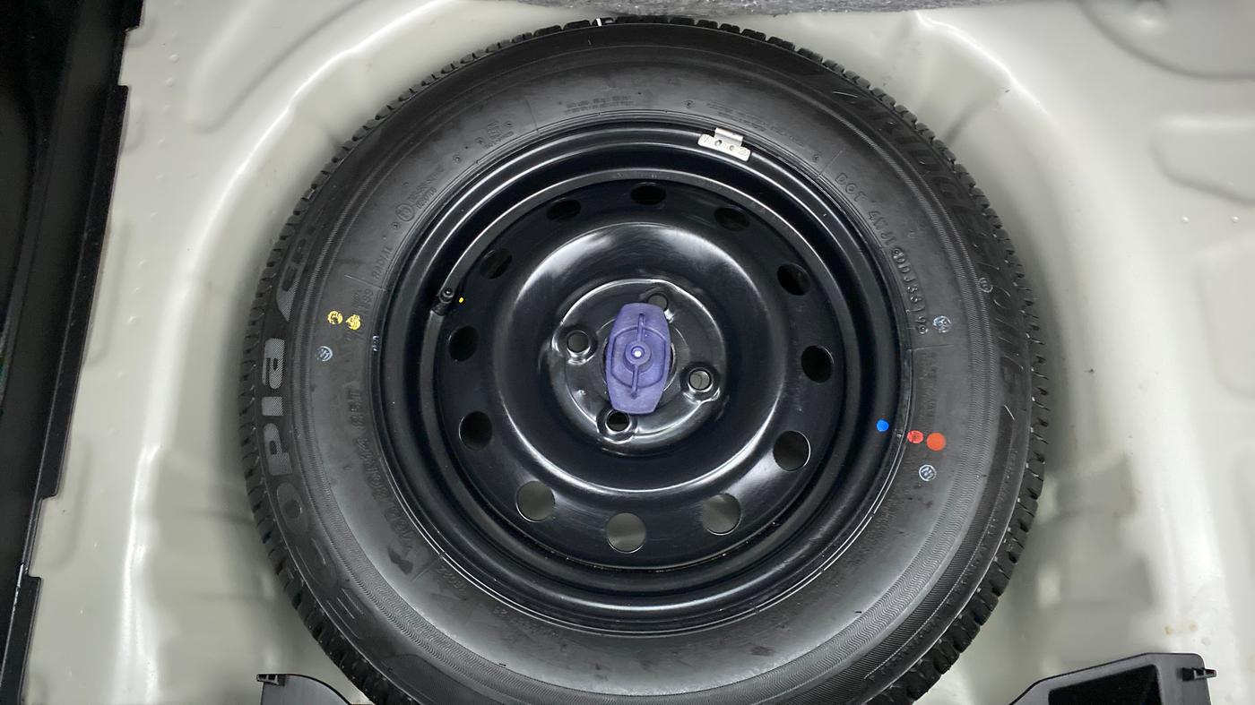 2019 Maruti Swift VXI, Petrol, Manual, 1,998 km, Spare Tyre