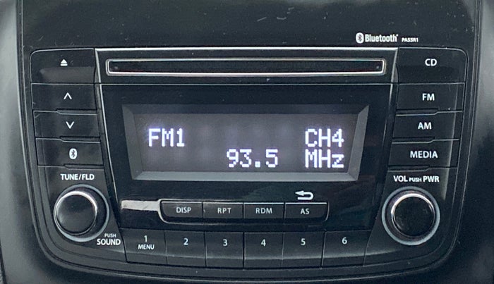 2019 Maruti Swift VXI, Petrol, Manual, 1,998 km, Infotainment System