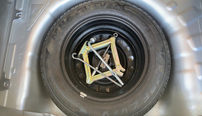 2017 Hyundai Elite i20 ASTA 1.2 (O), Petrol, Manual, 87,263 km, Spare Tyre