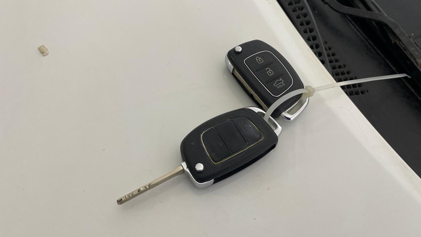 2014 Hyundai Xcent S 1.2, Petrol, Manual, 52,887 km, Key Close Up