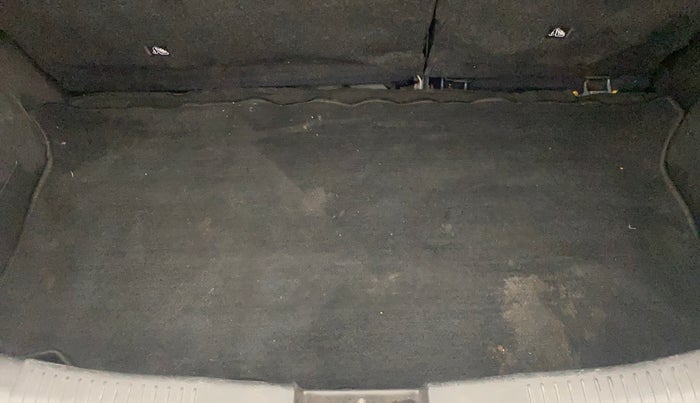 2018 Maruti IGNIS DELTA 1.2 AMT, Petrol, Automatic, 1,00,168 km, Boot Inside