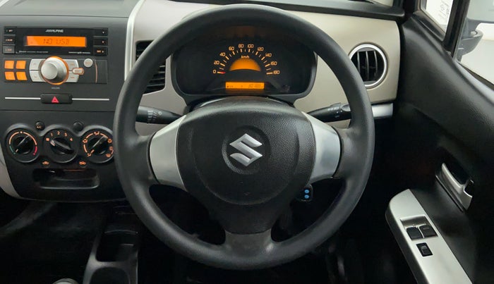 2013 Maruti Wagon R 1.0 LXI CNG, CNG, Manual, 31,196 km, Steering Wheel Close Up