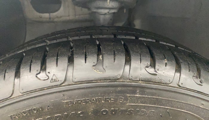 2019 Hyundai Xcent SX 1.2, Petrol, Manual, 7,339 km, Left Front Tyre Tread