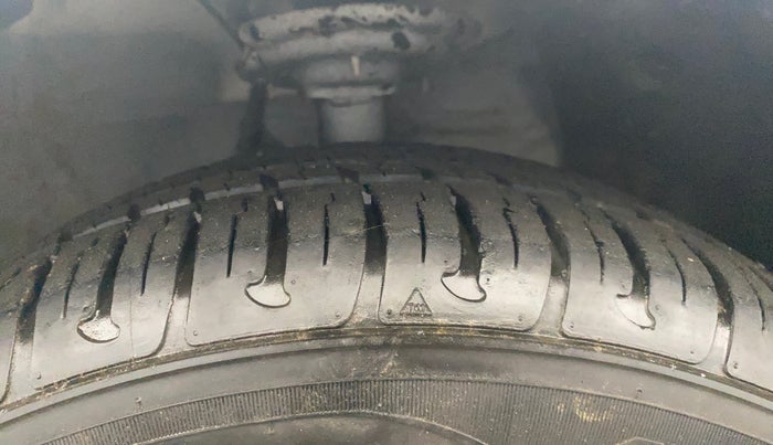 2019 Hyundai Xcent SX 1.2, Petrol, Manual, 7,339 km, Right Front Tyre Tread