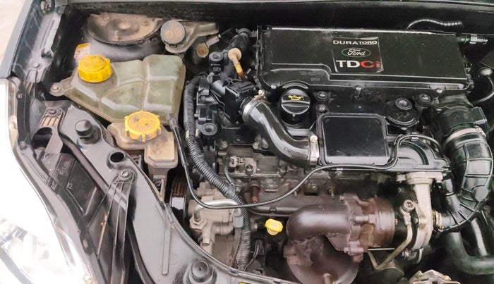 2014 Ford Figo TITANIUM 1.4 DIESEL, Diesel, Manual, 1,00,900 km, Engine View - Right