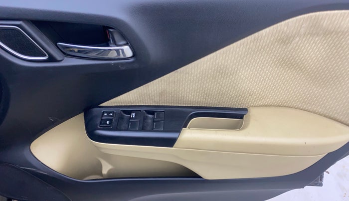 2019 Honda City 1.5L I-VTEC VX, Petrol, Manual, 33,105 km, Driver Side Door Panels Control